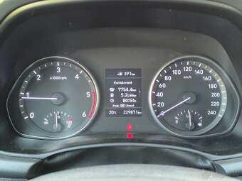 Hyundai I30 CW 1,6 CRDI 2018 možný odpočet DPH - 15