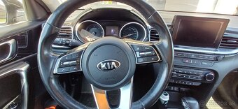 KIA Cee’d Sporty Wagon 1.6 CRDi 136k First Edition A/T - 15