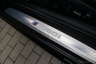 BMW Rad 8 M850i xDrive Coupé - 15