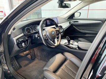 BMW 520d Touring 140kW xDrive AT/8 - 15