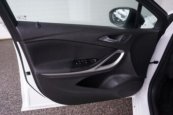 13- Opel, Astra Sports Tourer, 2022, nafta, 1.5 CDTi, 77kw - 15