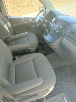 Volkswagen T5 Multivan 2,5TDi 96kw Comfortline - 15