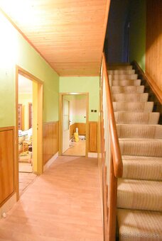 PREDANÉ 5 iz. rodinný dom – Dubnica nad Váhom, garáž - 15