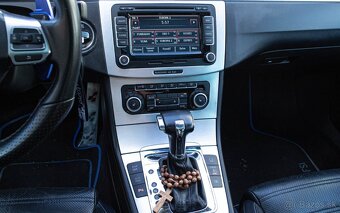 Volkswagen Passat CC 3.6 V6 4-Motion DSG - 15