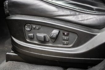 BMW X5 xDrive40d - 15