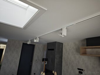 Kolajnicove svetla GLOBAL - 15