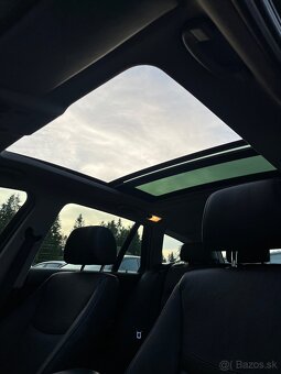 BMW e91 lci 2010 320d x-drive - 15