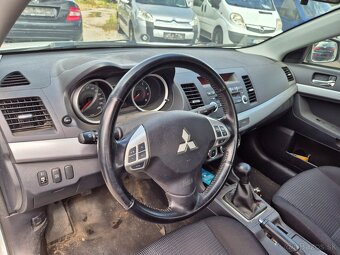 Mitsubishi  lancer - 15