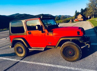 Jeep Wrangler TJ 2.4 benzín - 15