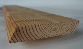 Drevený 3D OBKLAD,ROMBUS DUO 27x148 ČERVENÝ SMREK - 15