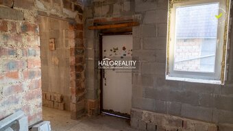 HALO reality - Predaj, rodinný dom Hontianske Nemce - ZNÍŽEN - 15