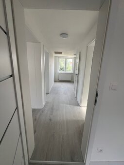 novo zrekonštr. rodinný dom, STUPAVA - 15