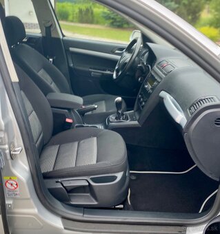 Škoda Octavia SCOUT 2.0 TDI  4X4 103KW COMBI ELEGANCE - 15