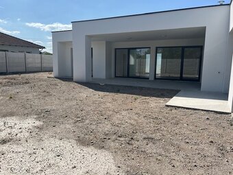 Rodinný dom Veľké Blahovo, novostavba - 15