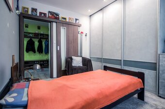 Svetlý 3-izbový byt s 2 loggiami a garážou v BA III, Kramáre - 15