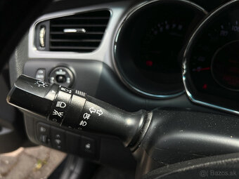Kia Cee´d SW 1.6 GDI EX/Gold - 15