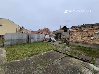 Starší rodinný dom na predaj - Dvory nad Žitavou - 15