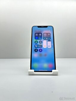iPhone 11 PRO MAX SILVER 256GB - 100% NOVÁ BATÉRIA - 15