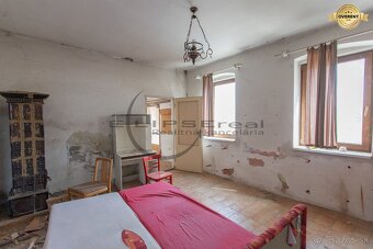 NA PREDAJ starší 3-izbový rodinný dom v Lábe - pôvodný stav - 15