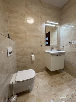 2-izbový, moderný, slnečný byt v novostavbe v SENCI - 15