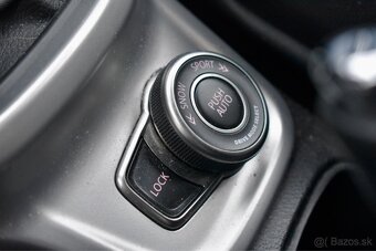 Suzuki Vitara 1.6 4x4 benzín - 15