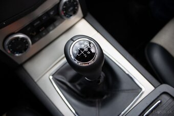 Mercedes-Benz C trieda Sedan 220 CDI (125 kW, r.v. 2010) - 15