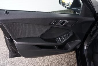 16- Bmw, 118, 2021, nafta, 2.0 d 118d, 110kw - 15