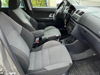 Škoda Fabia Combi 1.2HTP Sport 113oookm - 15
