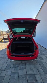 Superb Combi SPORTLINE 140 kW 4x4 - 15