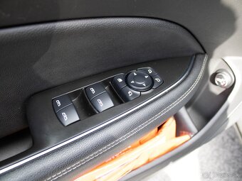 Opel Insignia ST 2.0 CDTI S&S Innovation AT8 - 15