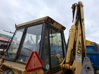JCB 3CX 4X4 - 15