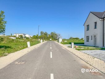 RADO | 5-izbový dvojdom s predzáhradkou pre rodiny v pokojne - 15