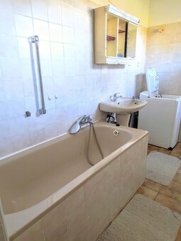 REZERVÁCIA Dom v lone prírody -slnečný pozemok - 15