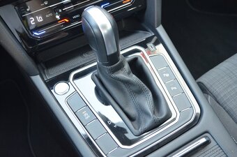 VOLKSWAGEN PASSAT 2.0 TDI DSG EVO WEBASTO KAMERA odpočet DPH - 15
