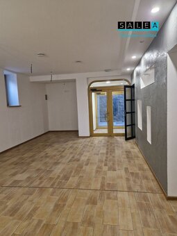 Prenájom pre pestrú ponuku služieb pešia zóna Šaľa 200 m2 al - 15