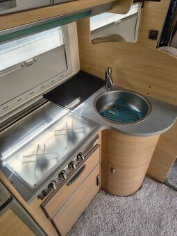 Karavan polointegrál, 3.0, 3,5t, 2007 - 15