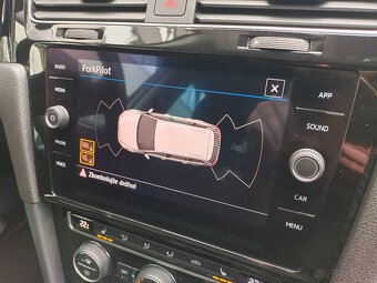 VW Golf 7 Highline 2.0TDI 110kW Manual - záruka Autodraft - 15