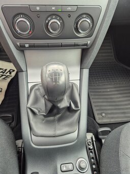 Škoda Octavia 1.6 Tour II - 15