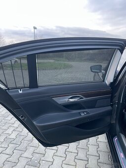 BMW 750Li x-drive - 15