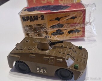 Autíčka-Sovietskeho zväzu - 15