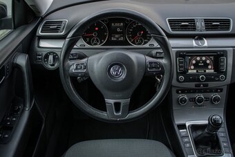 Volkswagen Passat 2.0 TDI BMT Comfortline - 15