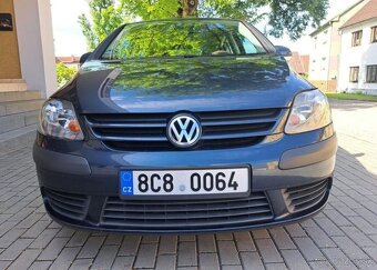 Volkswagen Golf Plus 1,9 TDI nafta manuál 77 kw - 15