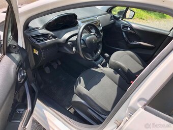 Peugeot 208 1.4 hdi - 15