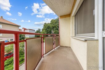 VEĽKORYSÝCH 93 M²: SVETELNÝ 3-IZBOVÝ BYT, 2x BALKÓN - 15