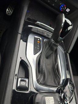 Opel Insignia 2.0 CDTI S&S Dynamic AT8 - 15