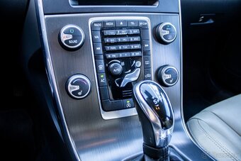 Volvo S60 D3 2.0L Summum Geartronic - 15