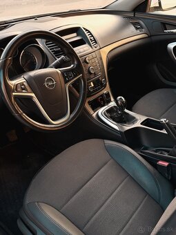 Opel Insignia - 15