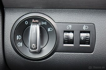 Volkswagen Touran 1.6 TDI Comfortline DSG - 15