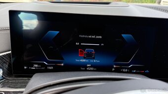 BMW X5 xDrive30d M Sport– Black Sapphire - 15