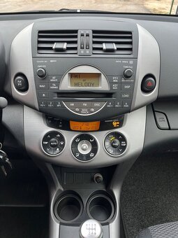 Toyota Rav4 2.2 D-4D 4x4 = Uzávierk, Bez korozie, = - 15